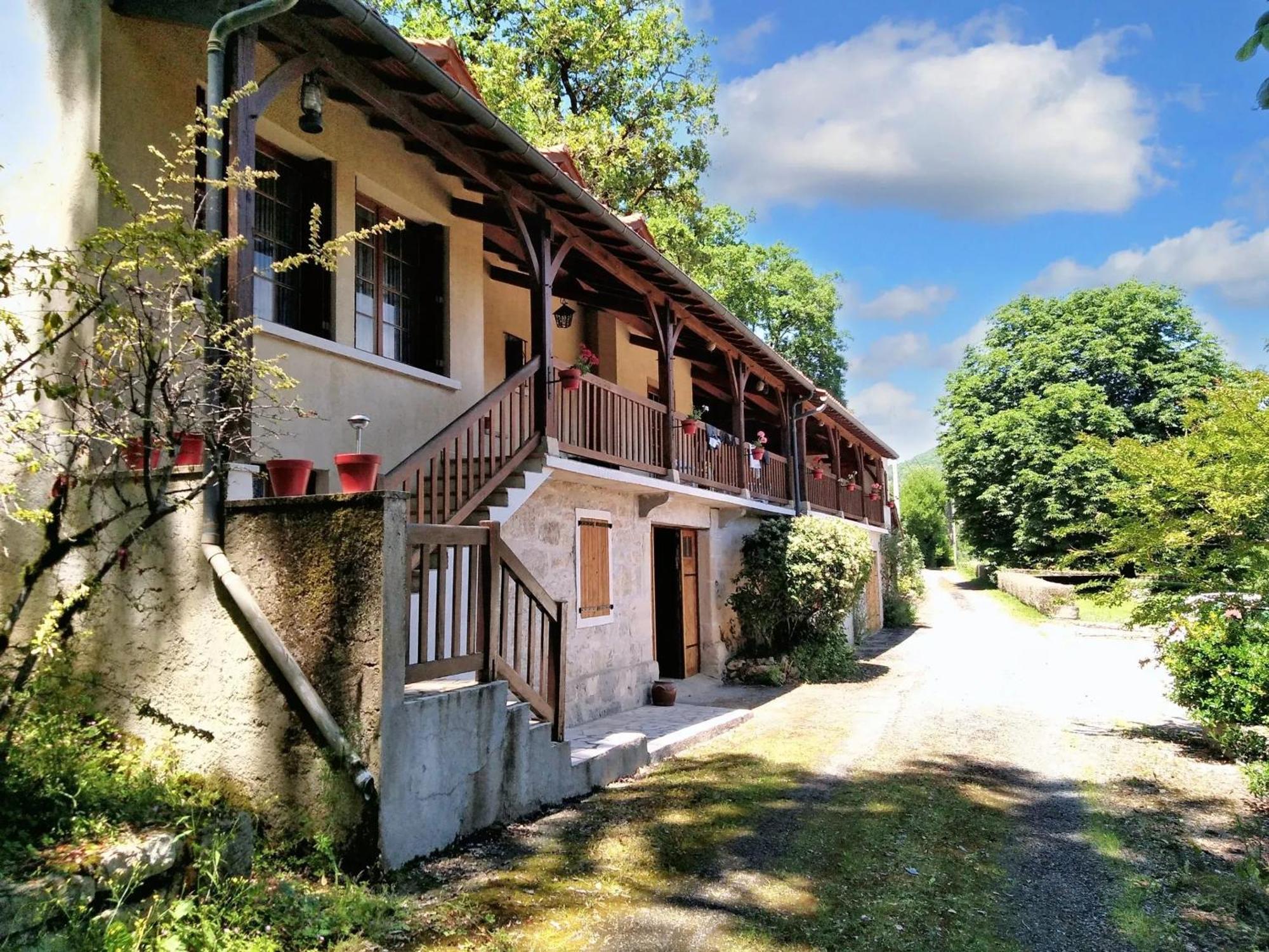 Villa Confortable A Milhars Avec Piscine Privee Exteriör bild